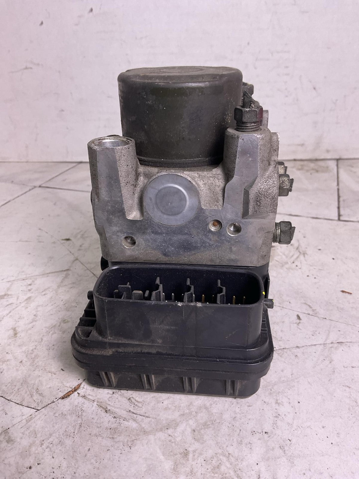 Anti-lock Brake Parts LEXUS ES330 04 05 060